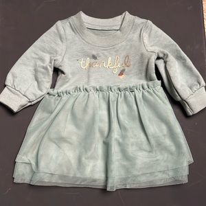 A nice green thankful dress outfit